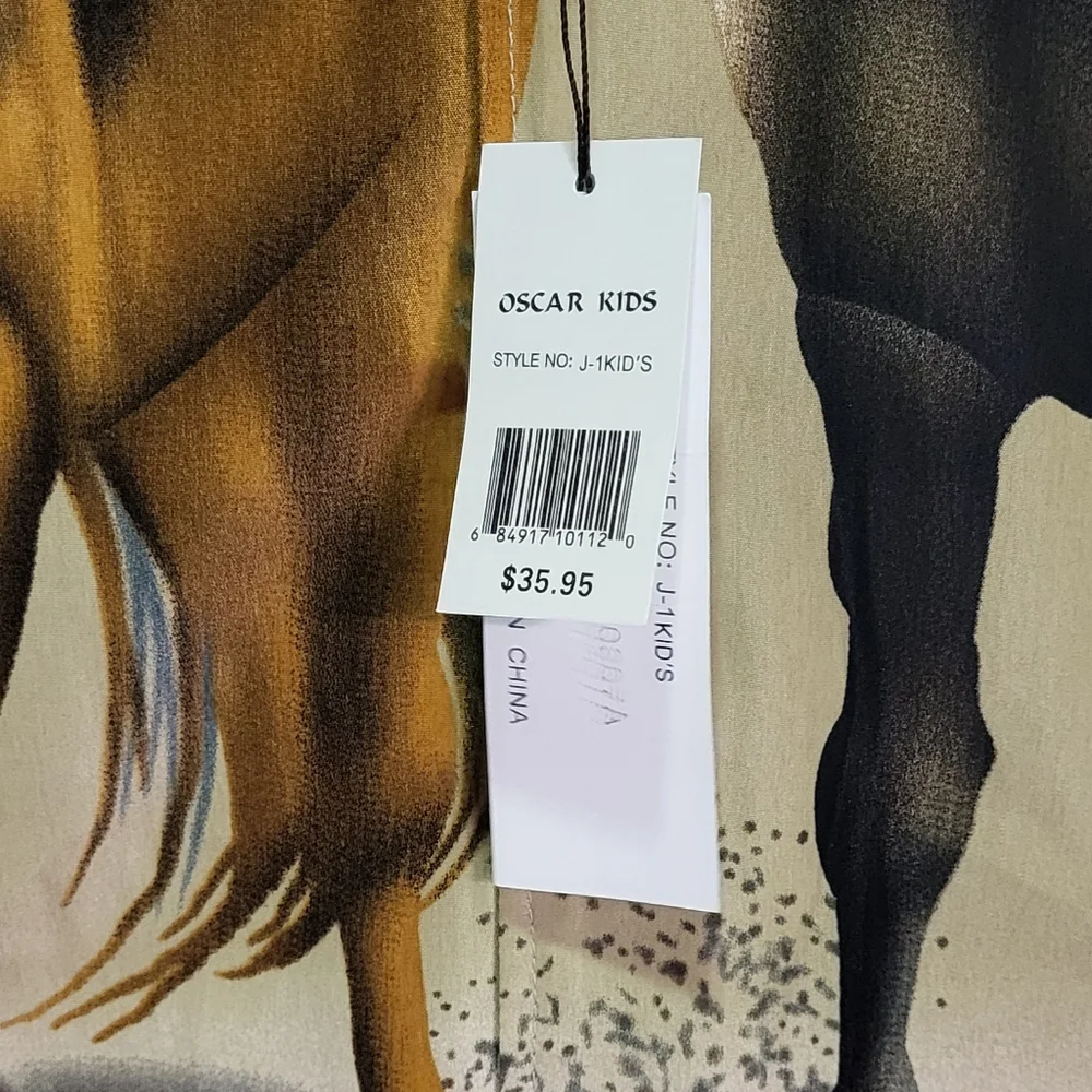 Oscar Kids- Boys NWT Horse Graphic Short Sleeve Dress Shirt Size Medium (8)